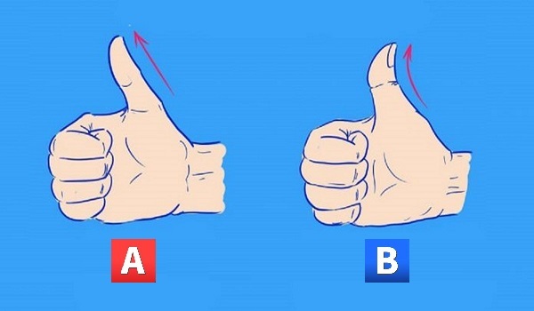 【心理テスト】親指を立ててみてください。向きはどっちになる？
